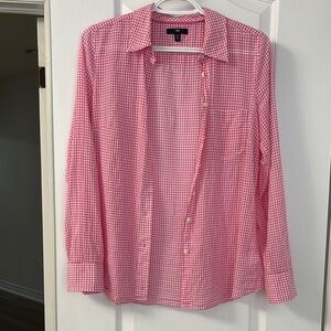 GAP Women's Pink Checkered Button-Down Shirt
